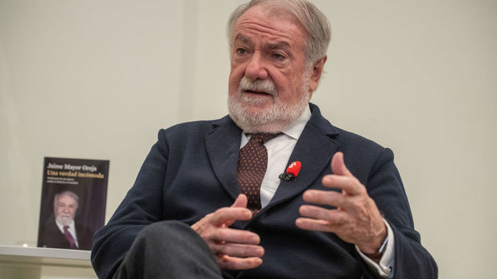 Mayor Oreja urge a PP-Vox a armar una "alternativa al Frente Popular, que va a llevar al gobierno a ETA"