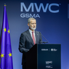 Felipe VI inaugura la vigésima edición del Mobile World Congress con la inteligencia artificial como protagonista