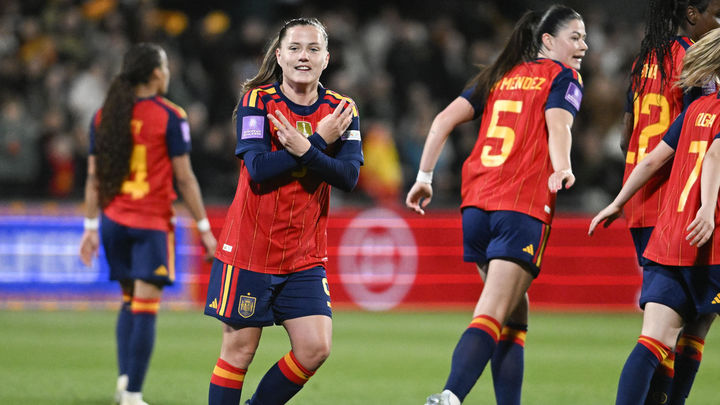 3-0. España inicia el camino al Mundial de Brasil con una goleada a Islandia