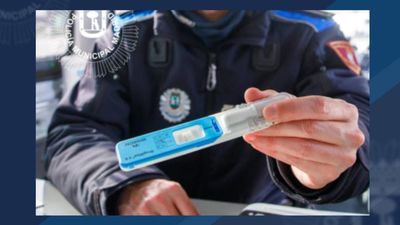 Detenido en Barajas tras intentar atropellar a un policía cuando huía ebrio y drogado