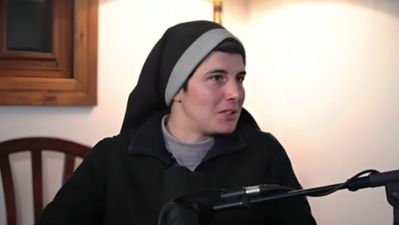 Rezar, emprender y cotizar: la realidad laboral de ser monja y autónoma en España