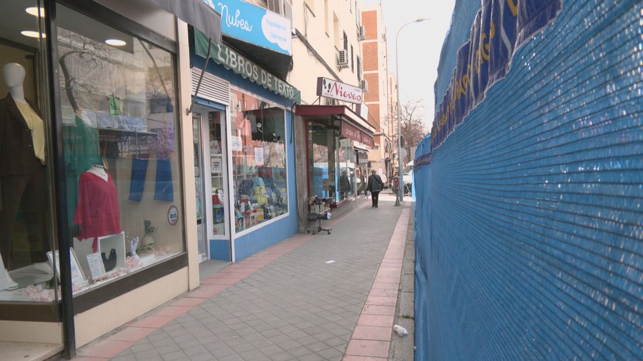 Las obras en la A-5 y la Línea 6 de Metro ahogan a los comerciantes del Paseo de Extremadura