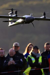 Presentación de un dron dedicado al reconocimiento de áreas de catástrofes