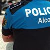 Detienen a tres jóvenes en Alcorcón tras el refuerzo de vigilancia en el narcolocal de la calle Madrid