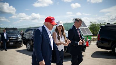 Trump cesa a la secretaria de Seguridad Nacional tras el polémico operativo del ICE en Minneapolis