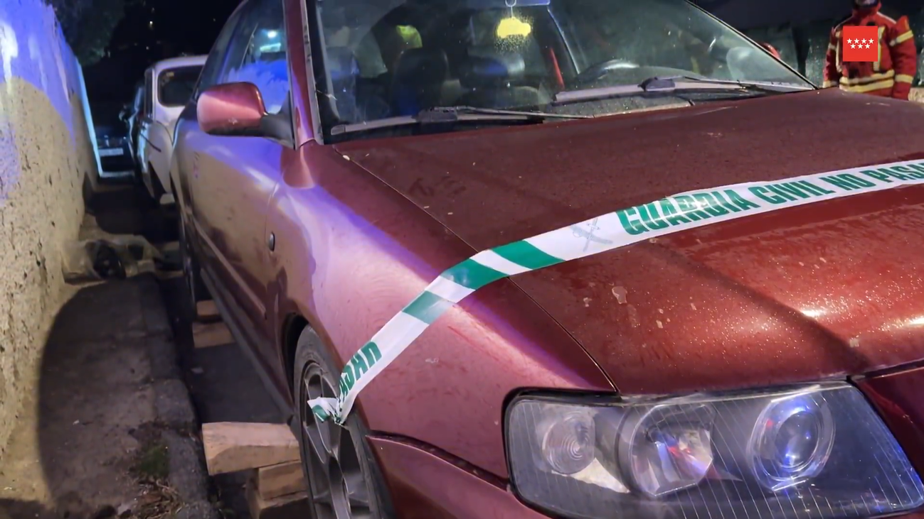 Muere aplastado un joven  al caerle encima su coche mientras lo reparaba en Miraflores de la Sierra
