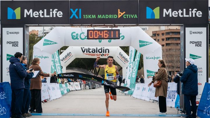 Javier Martínez y Alicia Álvarez se imponen en una Metlife de récord con 8.500 corredores