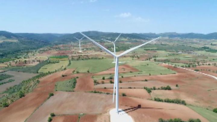 Forestalia pagó 5,2 millones de euros a un ex alto cargo del Ministerio de Transición por avalar un parque eólico