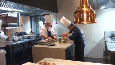 Faltan cocineros en la hostelería: este restaurante ofrece hasta 2.000 euros y aún no encuentra personal
