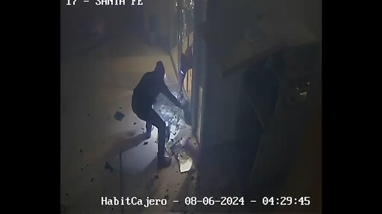 Detenidos en Madrid varios miembros de un grupo que robaba cajeros con explosivos usando la 'paleta del pizzero'