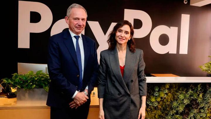 Ayuso analiza con el CEO de Paypal vías de colaboración en tecnología financiera