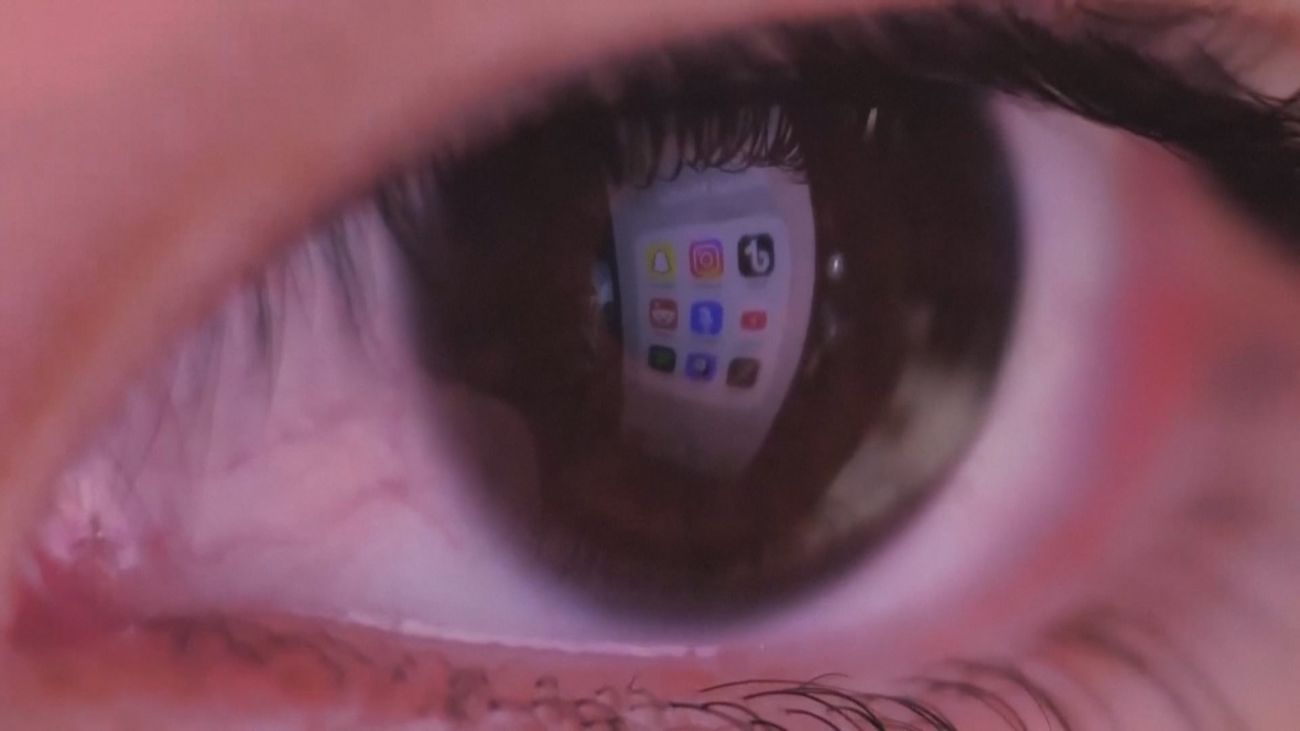 Aldeas Infantiles lanza una guía sobre pantallas y menores