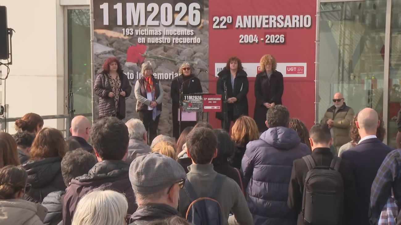 El aniversario del 11-M en Atocha recuerda también a las víctimas del accidente de Ademuz