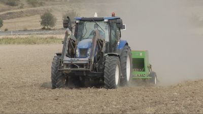 Una tractorada recorrerá Arganda, Torrejón y Loeches para protestar por la subida del precio del gasóleo agrícola