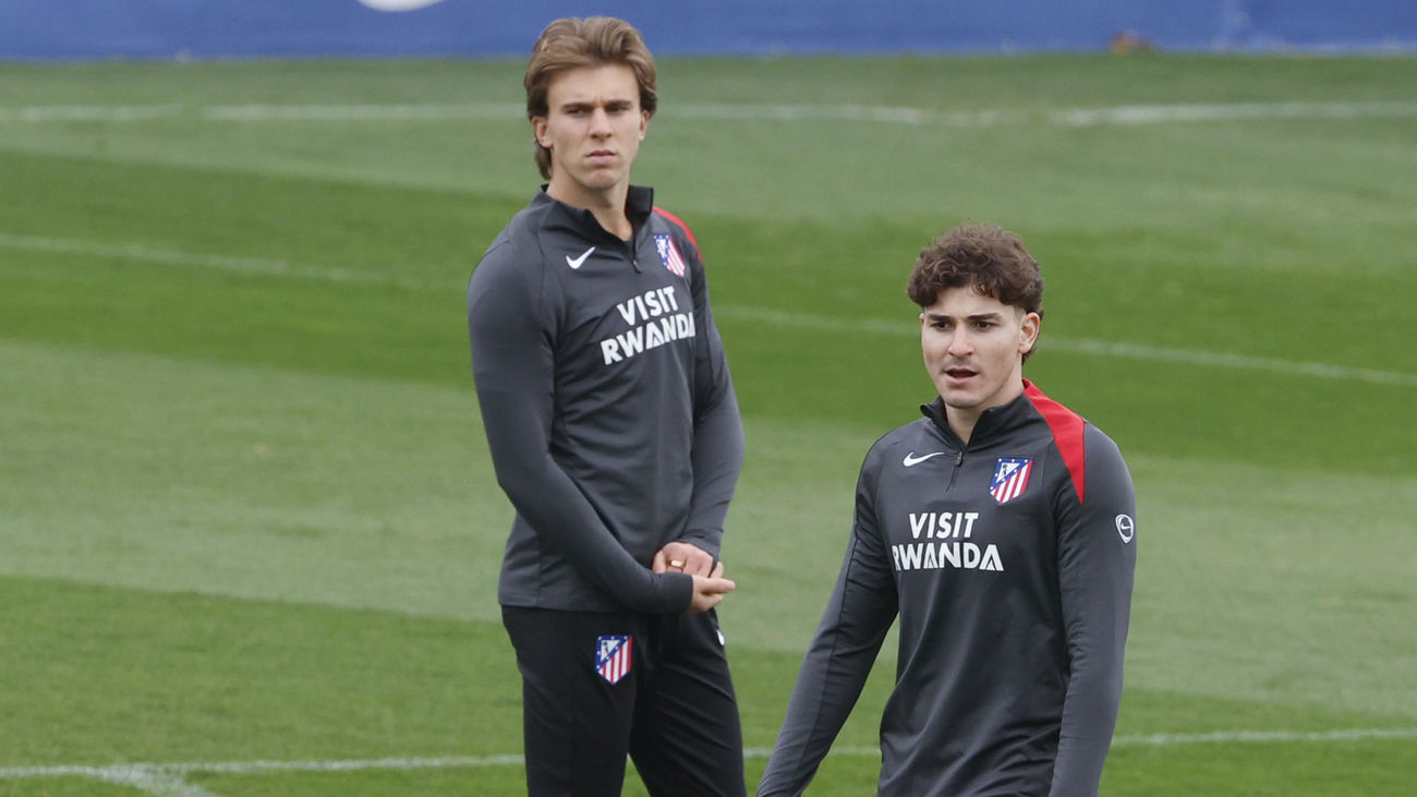 Julián Alvarez y Pablo Barrios