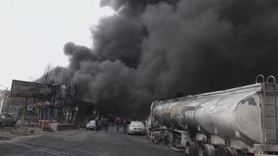 Nuevos ataques iraníes alcanzan Dubái, Baréin, Kuwait y el Estrecho de Ormuz