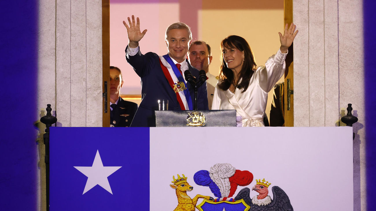 Kast pinta un sombrío panorama de Chile en su toma de posesión