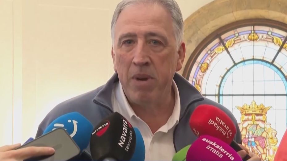 El alcalde de Pamplona, de Bildu, compara las pancartas en apoyo de los presos de ETA con las del Alcoyano