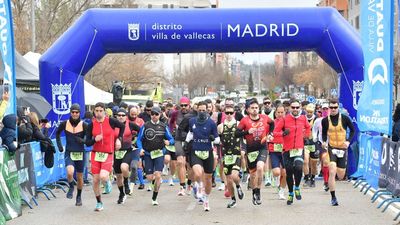 Villa de Vallecas reúne a 400 atletas en la cuarta edición de su Duatlón Popular