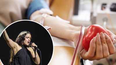 Dos entradas para el concierto de Rosalía por donar sangre y plasma en el maratón solidario de la Comunidad de Madrid