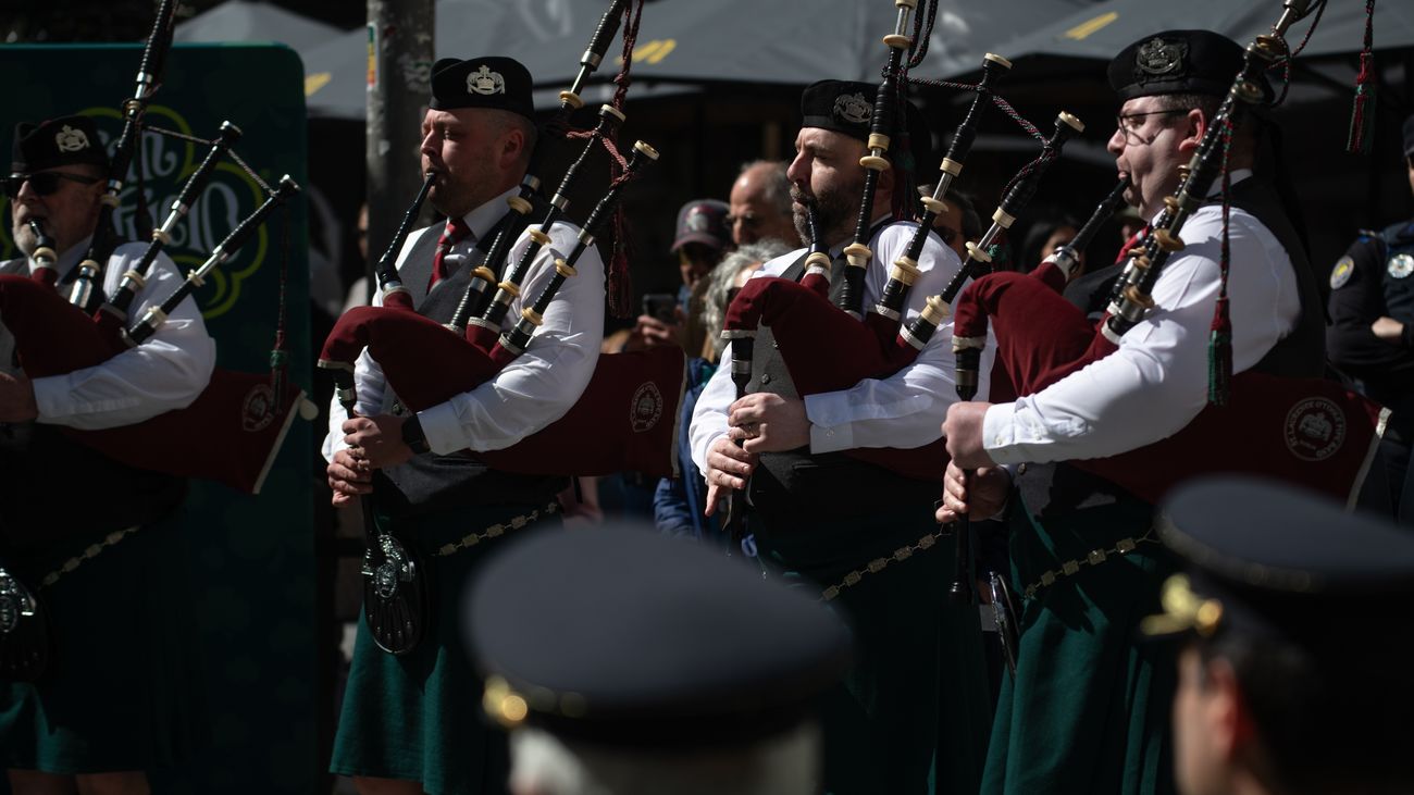 Gaitero en el desfile de San Patricio