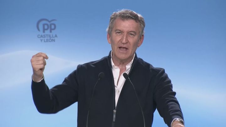 Feijóo: No se puede enarbolar con una mano el 'No a la guerra' y poner la otra para recaudar la inflación que genera