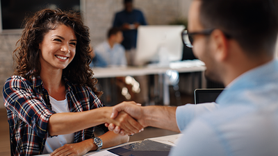 Cómo hacer preguntas estratégicas durante una entrevista de trabajo