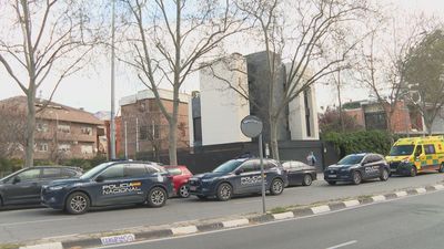 Detenidos dos falsos repartidores tras irrumpir en una vivienda en Hortaleza y herir a dos personas