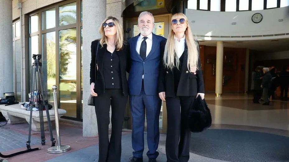 Amigos y familiares dan su último adiós a Gemma Cuervo: "Fue una mujer muy pionera"