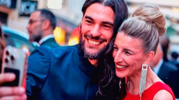 Oliver Laxe con Yolanda Díaz