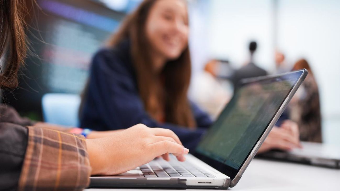 Madrid incorpora en Cuenta Digital el Cheque Formación para jóvenes desempleados