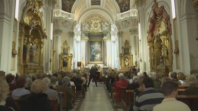 Bieito Rubido pregona la Semana Santa de los Alabarderos en la Catedral Castrense