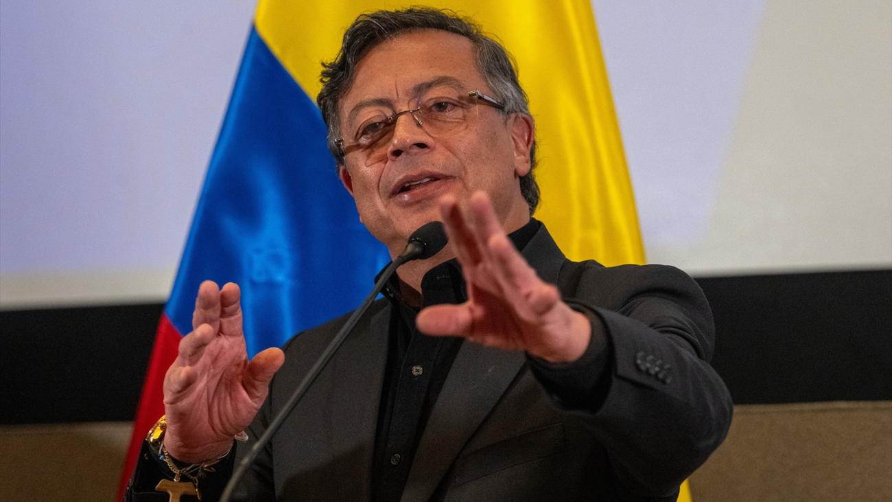 Colombia acusa a Ecuador de bombardear su territorio en la frontera