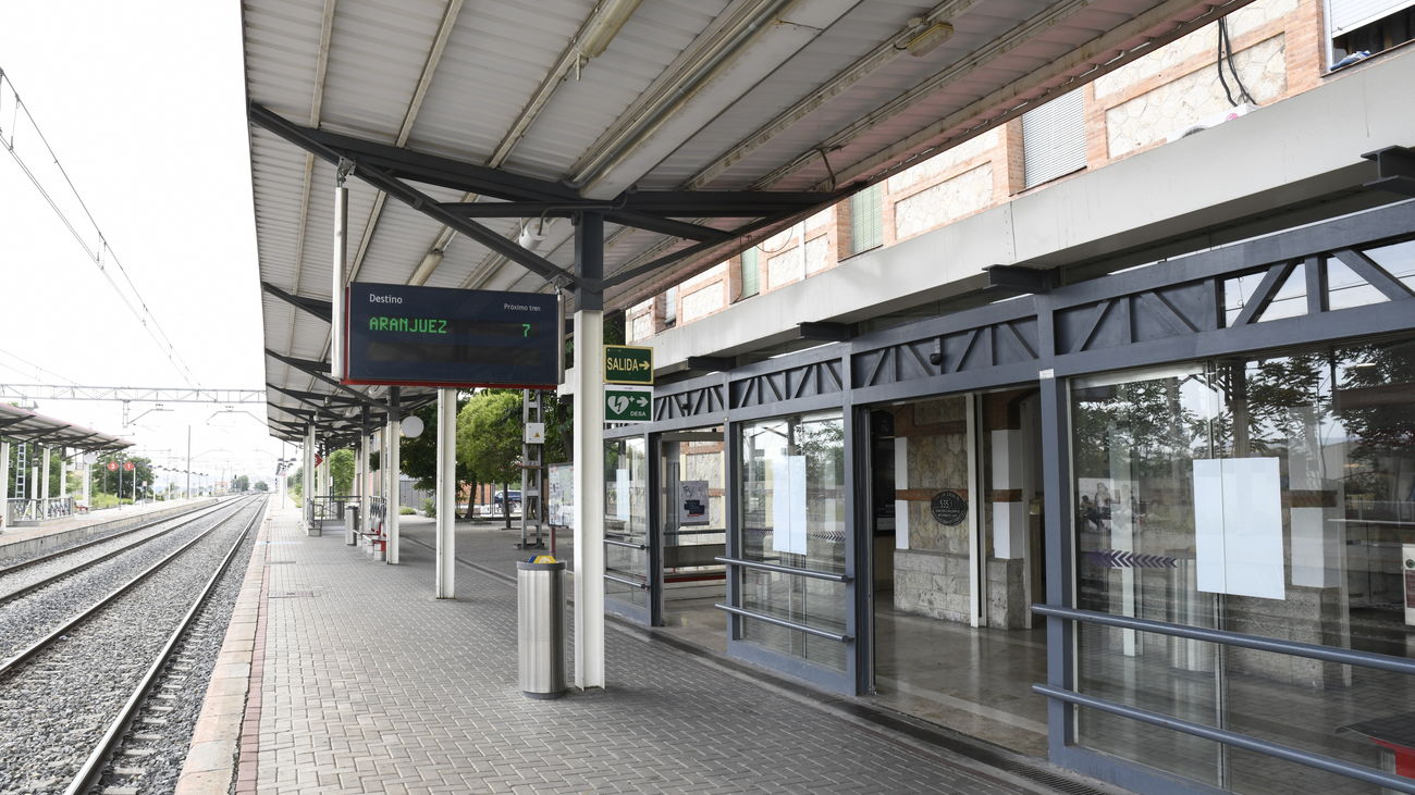 Estación de cercanías de Ciempozuelos a su paso por Aranjuez