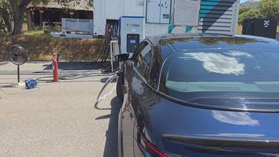 Adiós a los generadores de gasolina: llega la energía limpia y móvil ante el auge del coche eléctrico