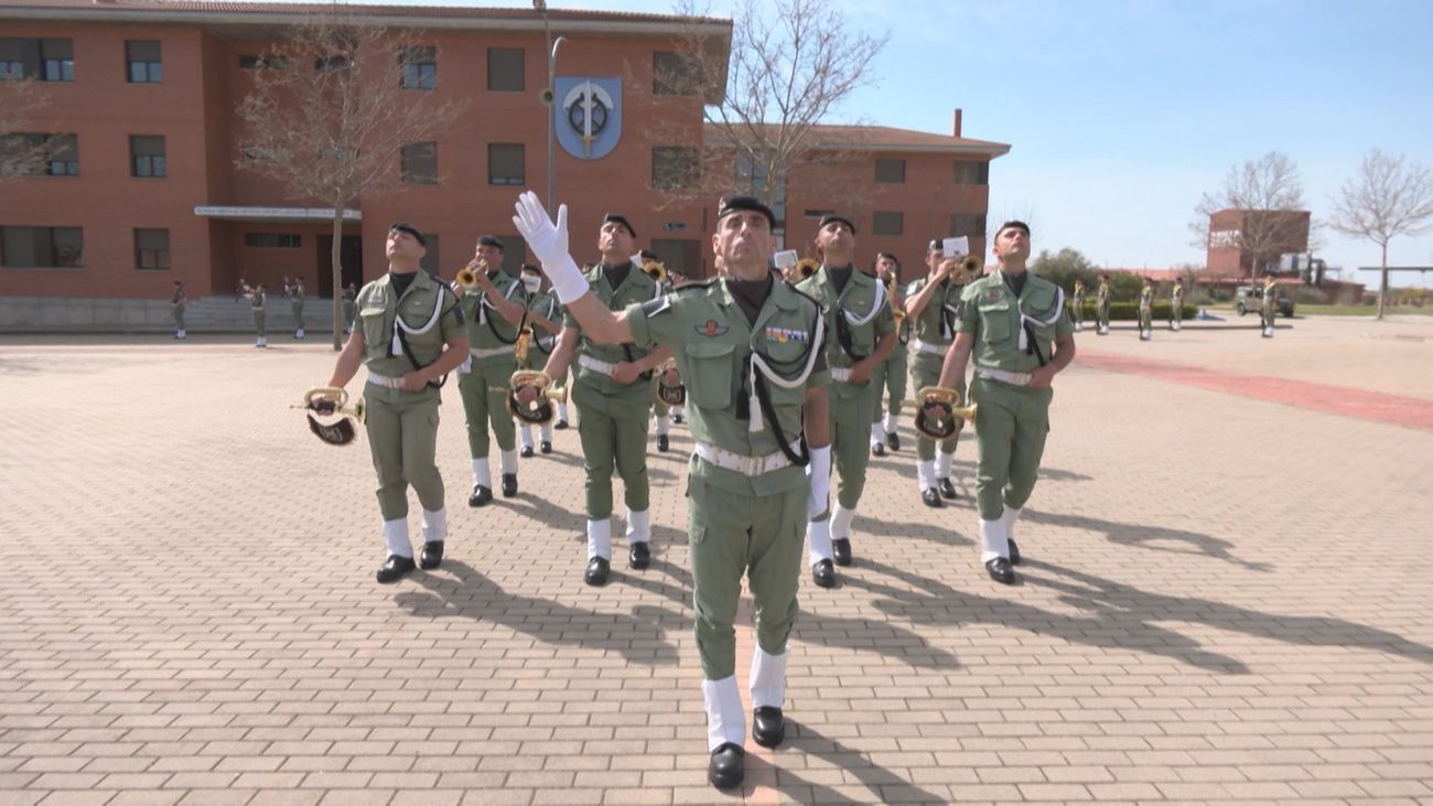 La Brigada Paracaidista ultima sus ensayos para la Semana Santa