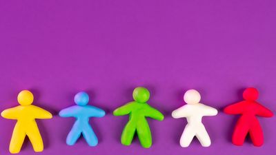 Empleo inclusivo: barreras y oportunidades laborales para personas con acondroplasia