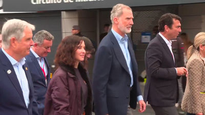 Felipe VI preside la primera prueba del Mundial de Fórmula E que se celebra en Madrid