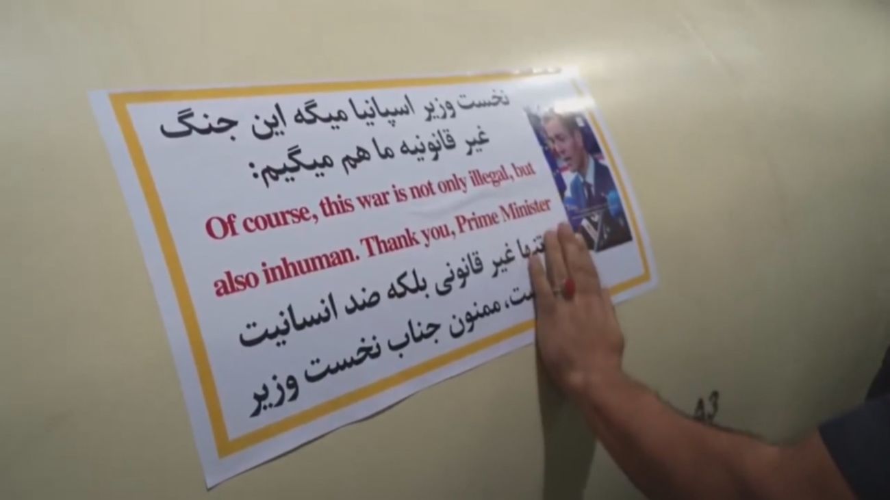 Irán pone una foto de Pedro Sánchez en misiles lanzados contra Israel, según la agencia estatal Tasnim