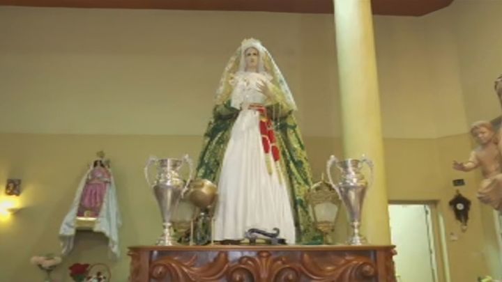 El Santísimo Cristo del Pozo y Nuestra Señora de los Dolores, listos para procesionar el Viernes de Dolores