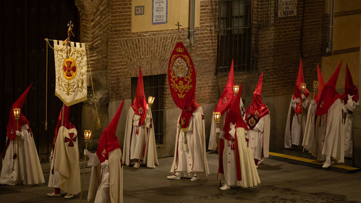 Nazareno en procesión / Ayuntamiento de Madrid