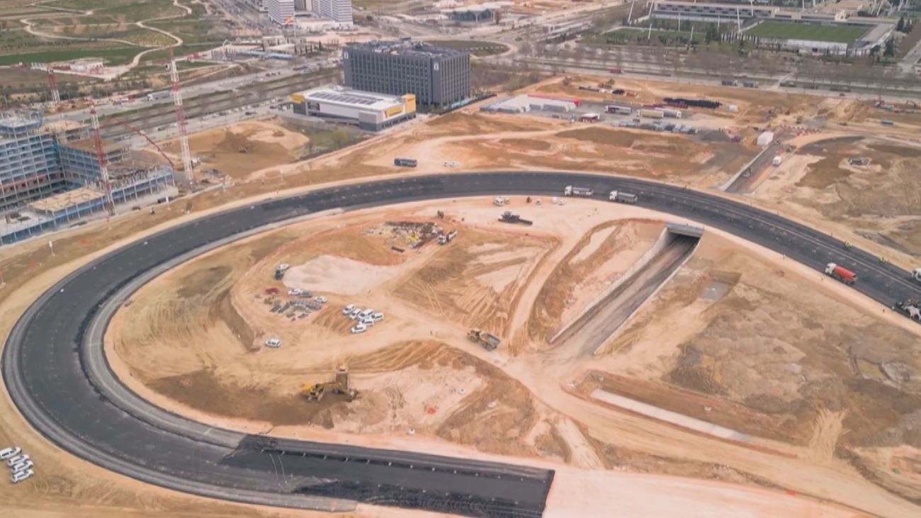 'La Monumental' de Valdebebas suma capas de asfalto para el gran premio de fórmula uno