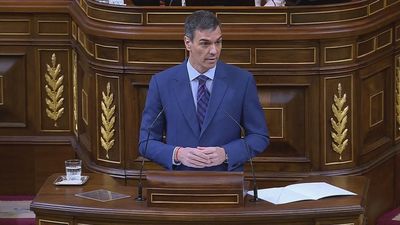 Sánchez saca de nuevo su "No a la guerra" y Feijóo le recrimina su "pacifismo de pacotilla"