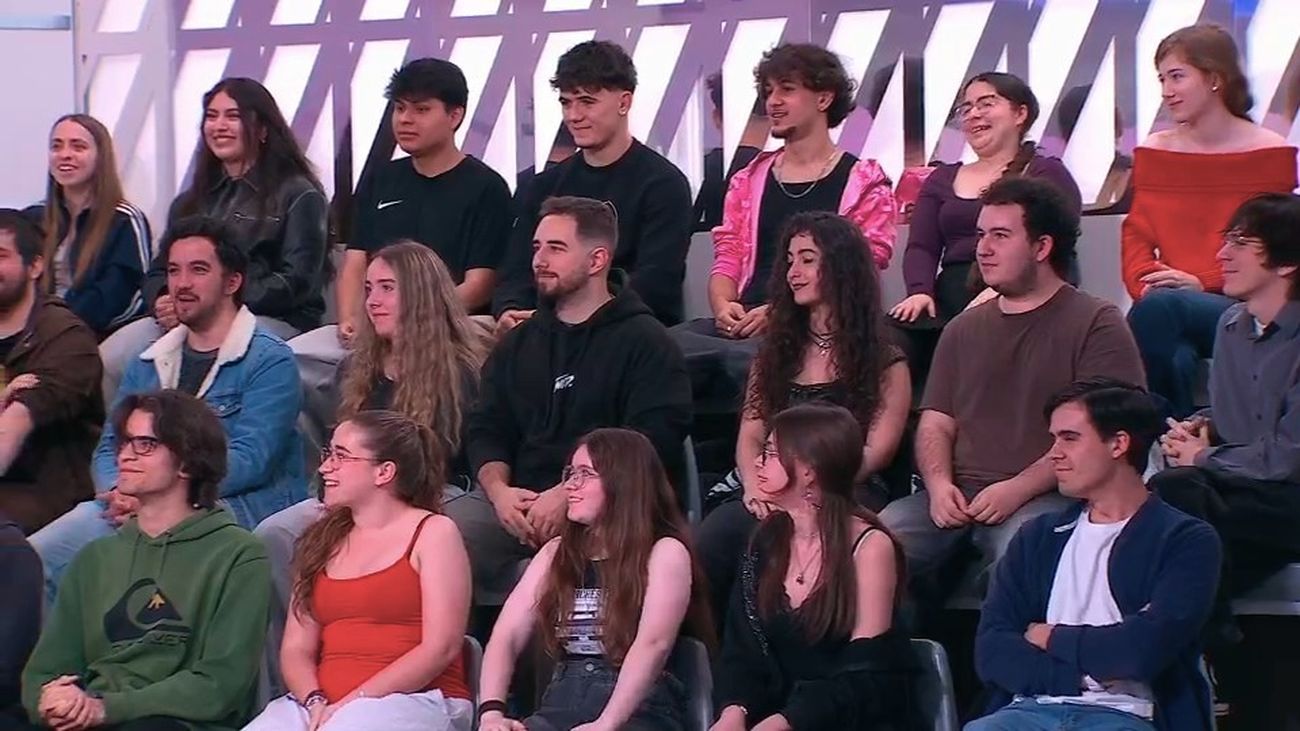 Jóvenes comparten sus planes de Semana Santa entre viajes, música y tradiciones familiares