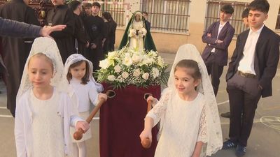 Una procesión infantil en Getafe abre la Semana Santa madrileña