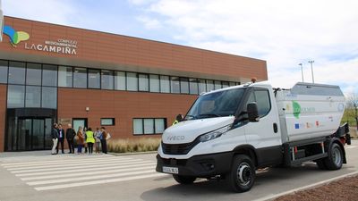 La Mancomunidad 'Los Olmos' ya tiene su primer camión de la basura eléctrico