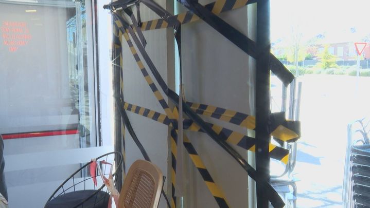 Detenidos 4 jóvenes por robar en seis locales de Rivas en una noche