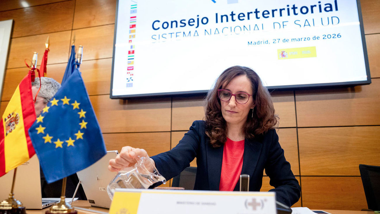 Mónica García se abre a que una organización de pacientes medie en la huelga de médicos