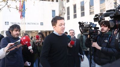 Errejón acude a los juzgados a pesar de que el juez había suspendido su declaración por segunda vez