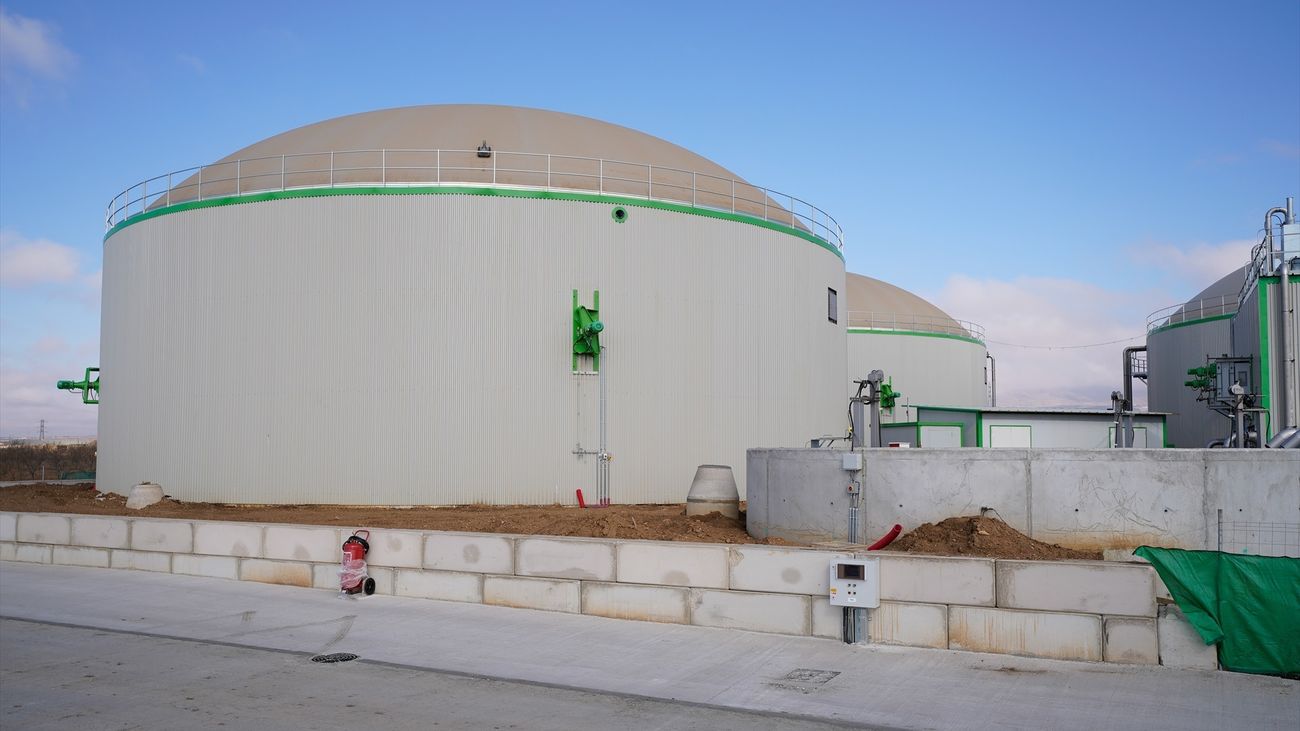 Instalaciones de la planta agroindustrial de biometano de AGR en La Calahorra, Granada